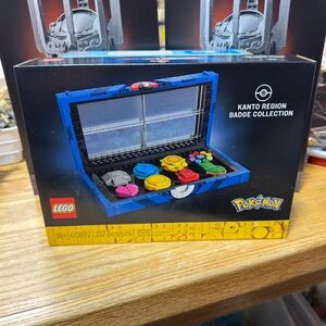 New Lego Pokemon 40892 Kanto Region Badge Collection Set Sealed GWP